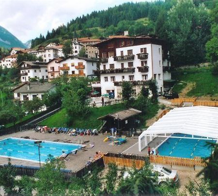 Sporting Hotel Club Pelos Exterior photo